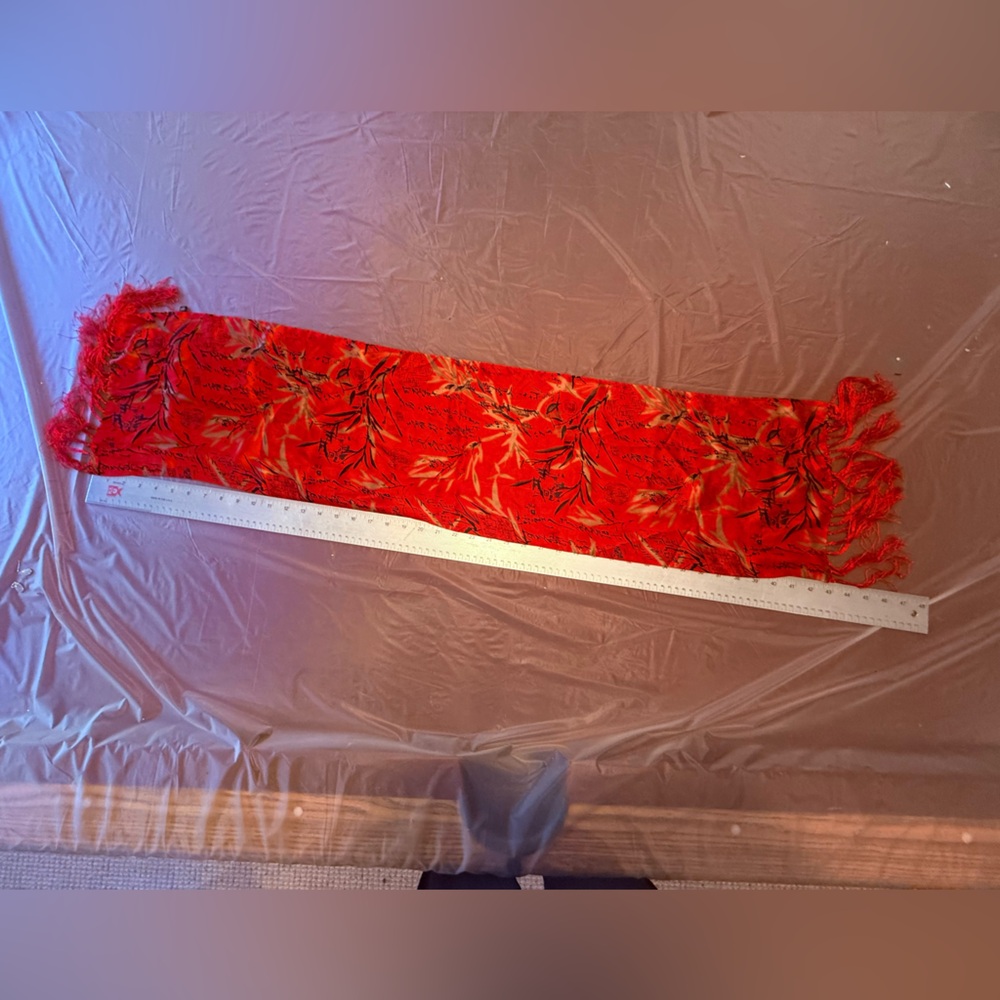 Vintage Silk Red Floral Rectangle Scarf with Fringe - Picture 8 of 8